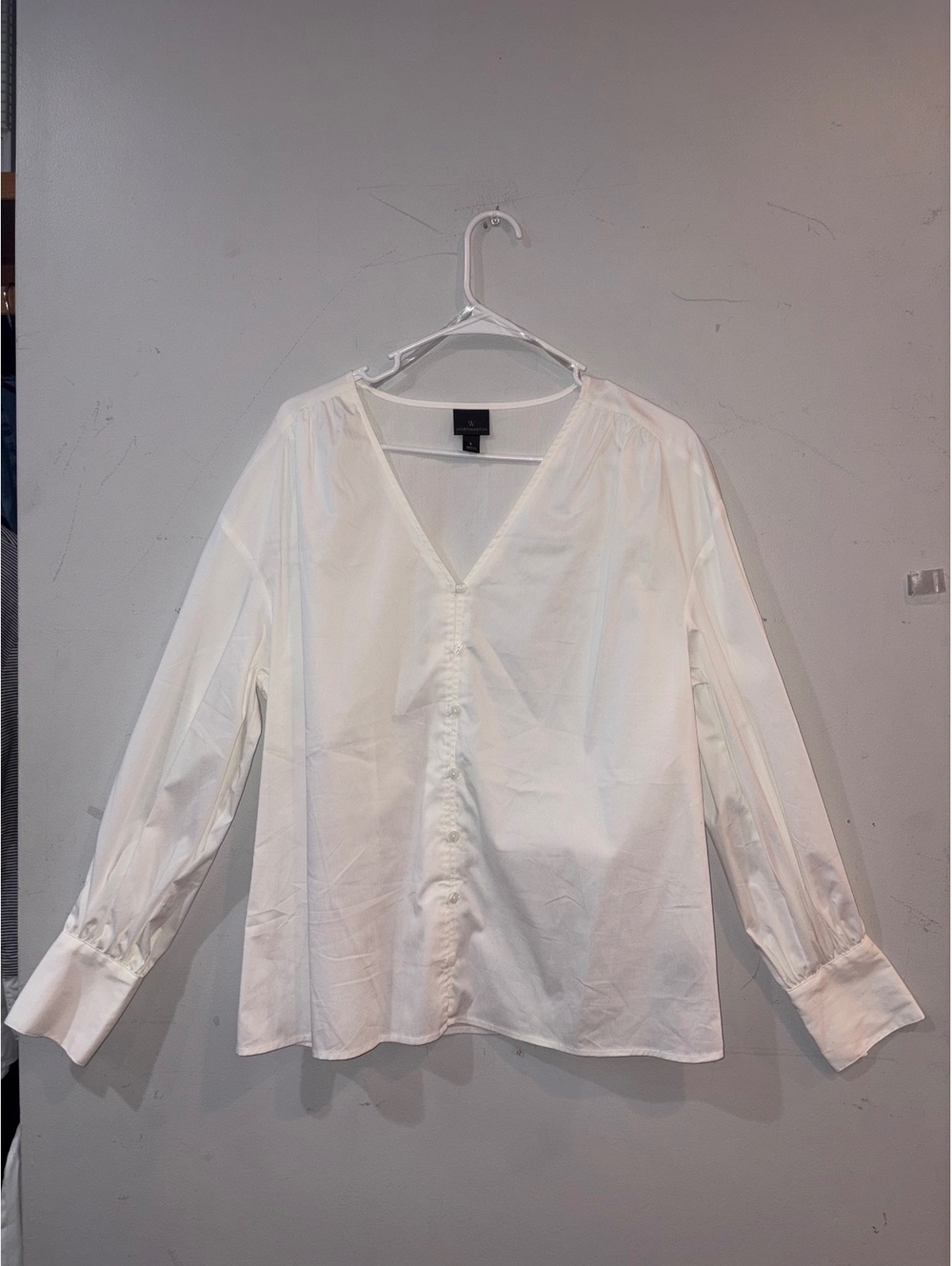 Worthington White Button-Up V-Neck Blouse, Size Large